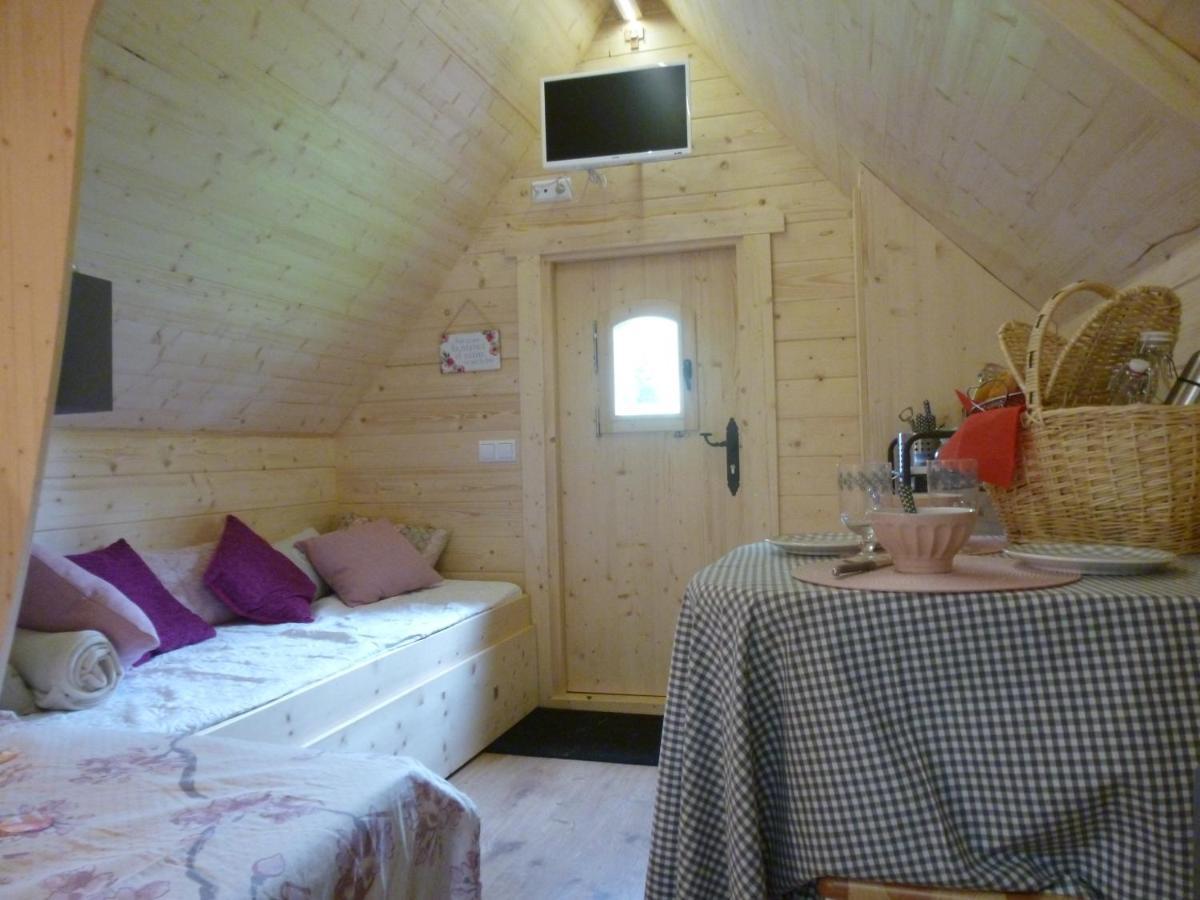 Les Cabanes De Kerellou Plouigneau Экстерьер фото